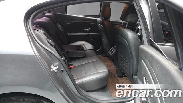 Renault Korea SM3 2019 — photo 18