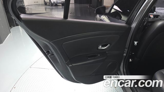 Renault Korea SM3 2019 — photo 15