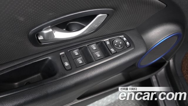Renault Korea SM3 2019 — photo 30