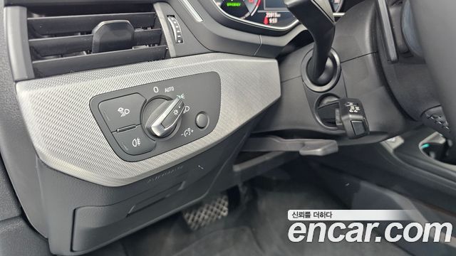Audi A4 2020 — photo 25