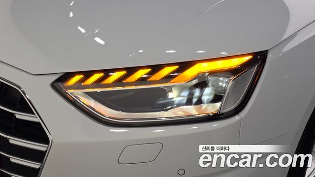 Audi A4 2020 — photo 8