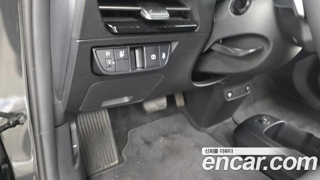 Kia EV6 2024 — photo 24