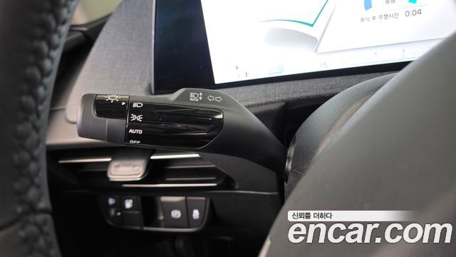 Kia EV6 2024 — photo 27