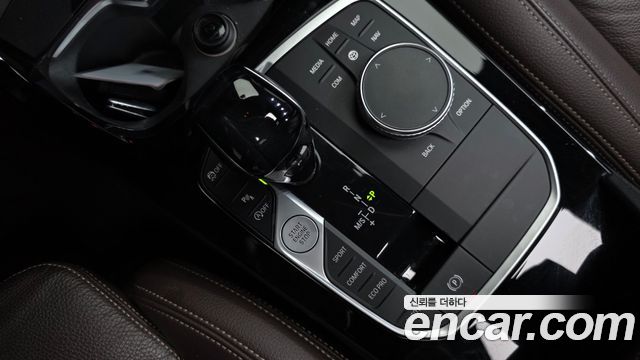 BMW 2-Series 2021 — photo 11
