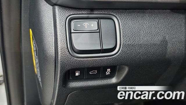 Kia K5 2019 — photo 13