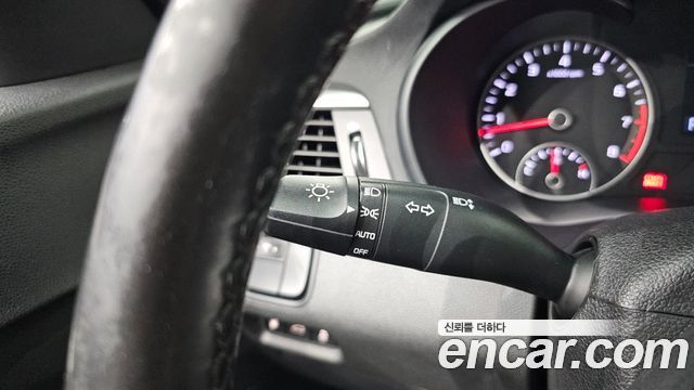 Kia K5 2019 — photo 14