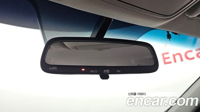 Kia K5 2019 — photo 15