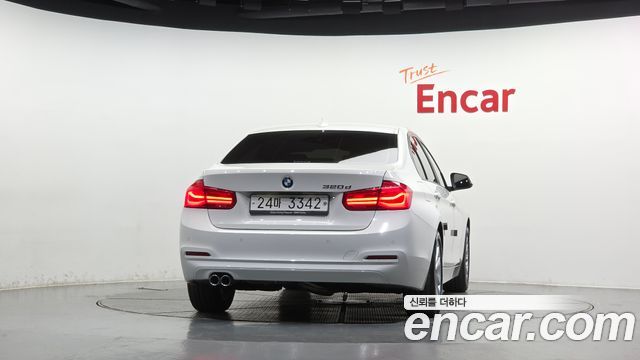 BMW 3-Series 2018 — photo 4