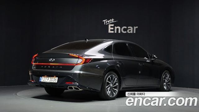Hyundai Sonata 2022 — photo 2
