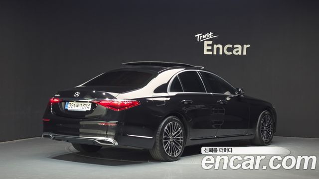 Mercedes-Benz S-Class 2022 — photo 2