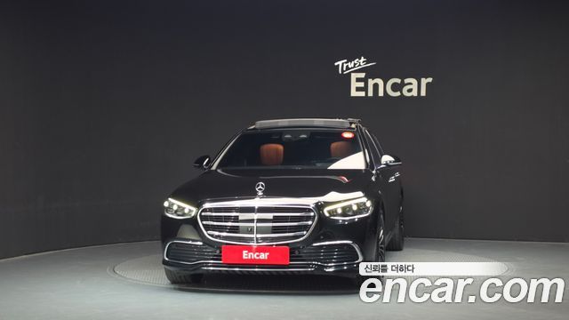Mercedes-Benz S-Class 2022 — photo 3