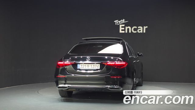 Mercedes-Benz S-Class 2022 — photo 4