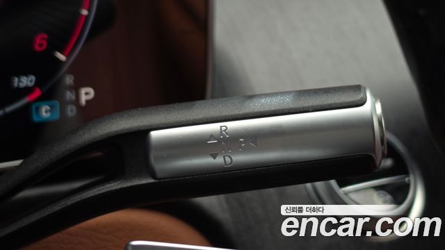 Mercedes-Benz S-Class 2022 — photo 12