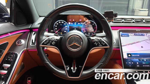 Mercedes-Benz S-Class 2022 — photo 19