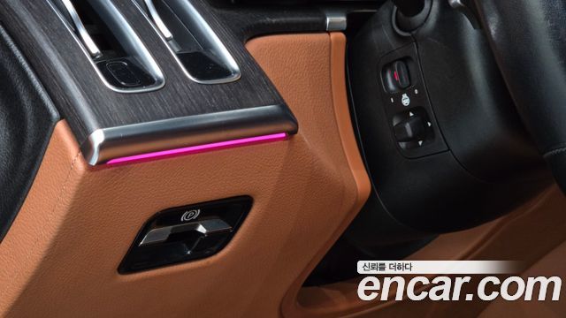 Mercedes-Benz S-Class 2022 — photo 25