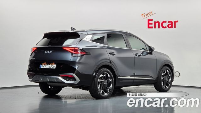 Kia Sportage 2023 — photo 2
