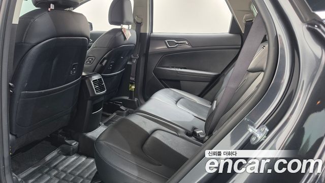 Kia Sportage 2023 — photo 25