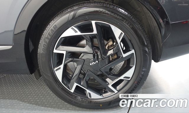 Kia Sportage 2023 — photo 7