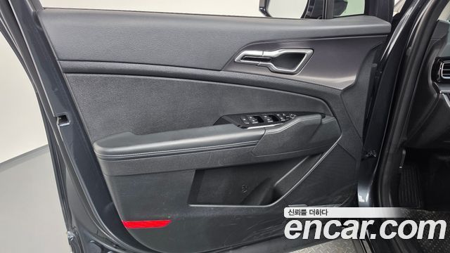 Kia Sportage 2023 — photo 14