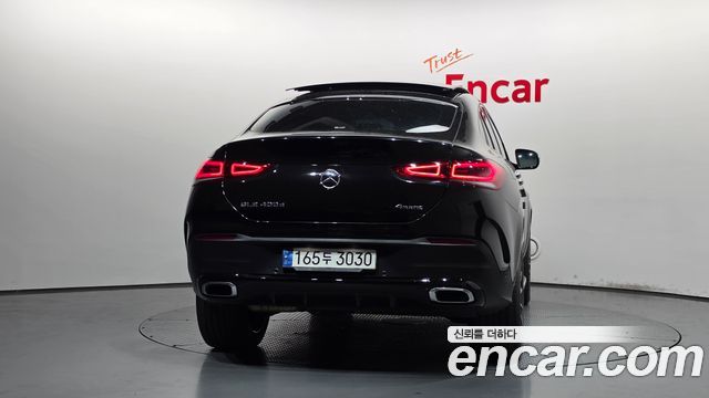 Mercedes-Benz GLE-Class 2022 — photo 4