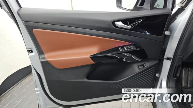 Volkswagen ID.4 2022 — photo 14