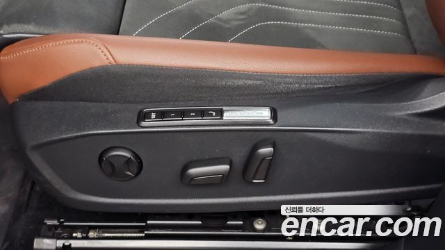 Volkswagen ID.4 2022 — photo 16