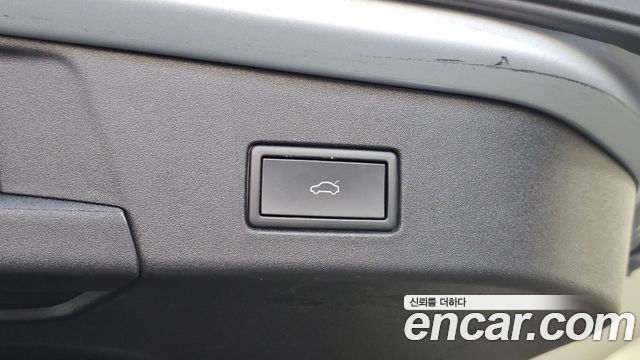 Volkswagen ID.4 2022 — photo 27