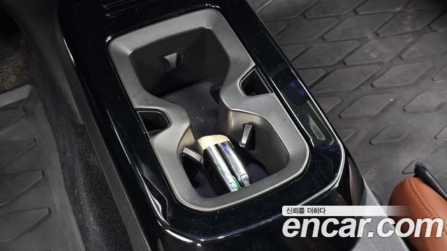 Volkswagen ID.4 2022 — photo 32