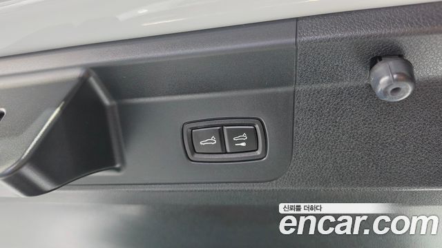 Porsche Panamera 2017 — photo 17