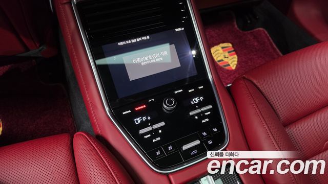 Porsche Panamera 2017 — photo 20