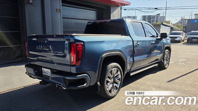 GMC Sierra 2024 — photo 2