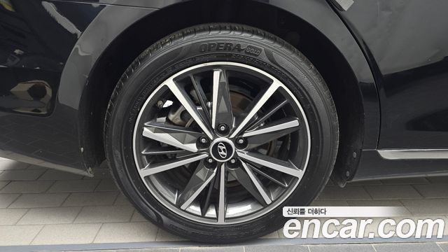 Hyundai Grandeur 2023 — photo 5