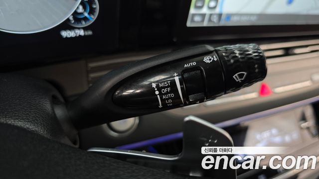 Hyundai Grandeur 2023 — photo 17