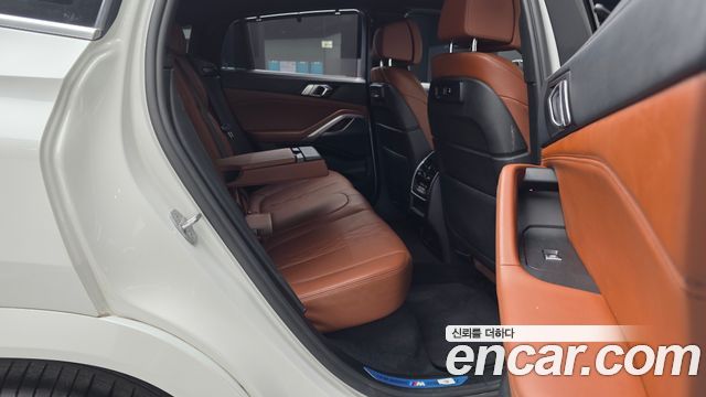 BMW X6 2022 — photo 12