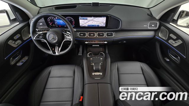 Mercedes-Benz GLE-Class 2026 — photo 10