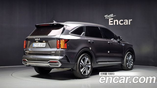 Kia Sorento 2023 — photo 2