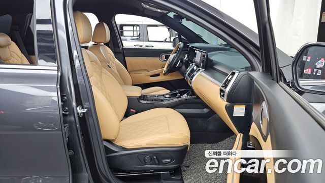 Kia Sorento 2023 — photo 11