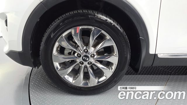 Kia Sorento 2018 — photo 5