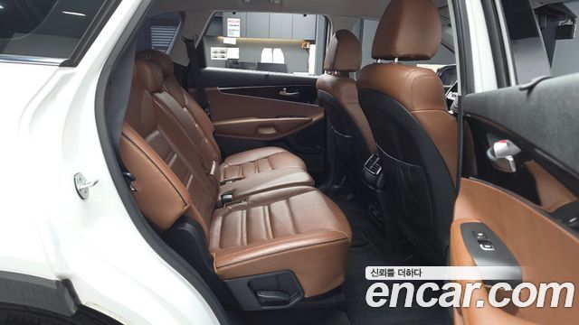 Kia Sorento 2018 — photo 18