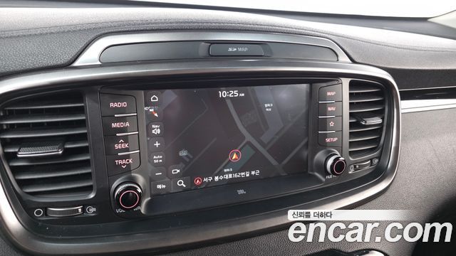 Kia Sorento 2018 — photo 20