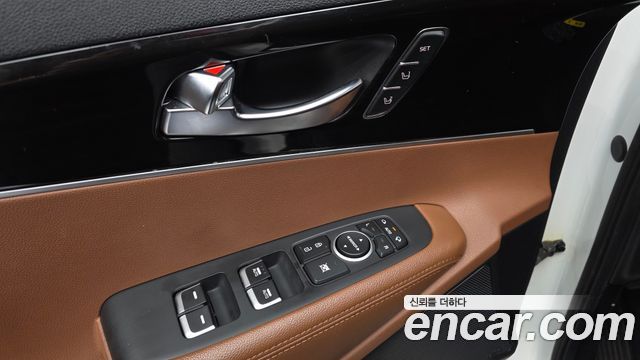 Kia Sorento 2018 — photo 24