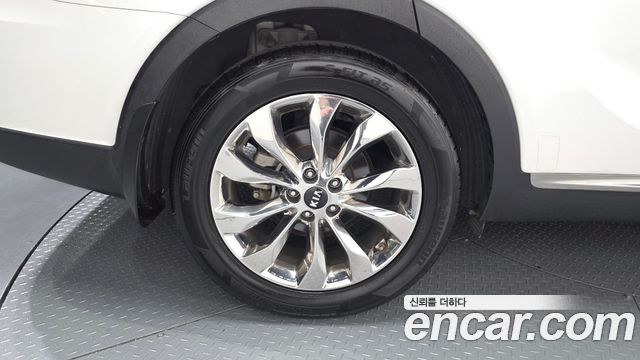 Kia Sorento 2018 — photo 7
