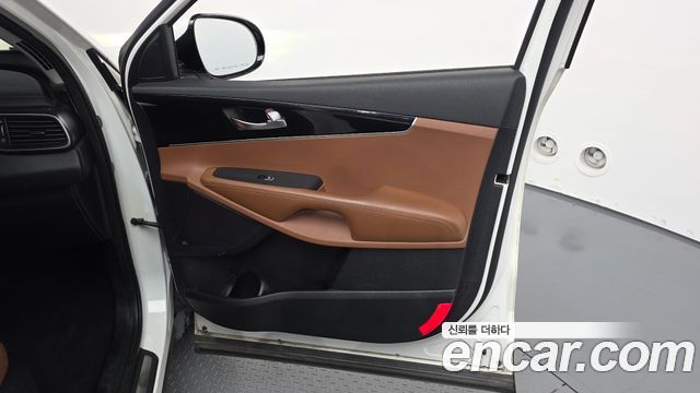 Kia Sorento 2018 — photo 14