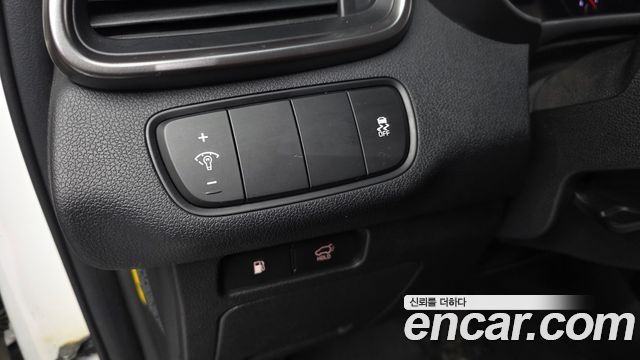 Kia Sorento 2018 — photo 28