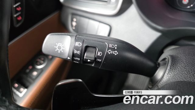 Kia Sorento 2018 — photo 29