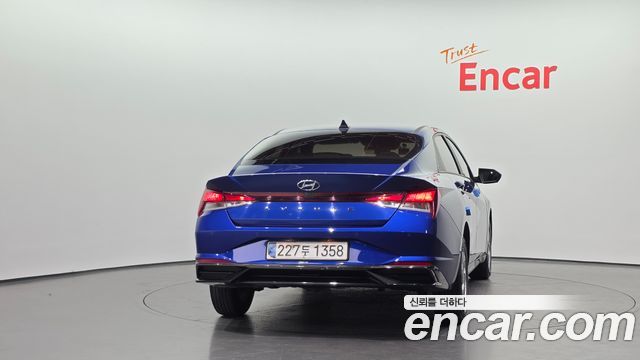 Hyundai AVANTE 2021 — photo 4