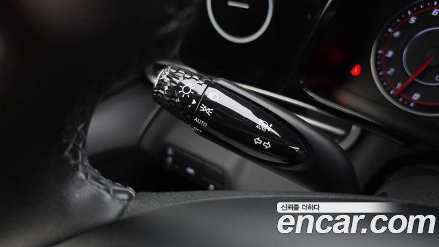 Hyundai AVANTE 2021 — photo 15