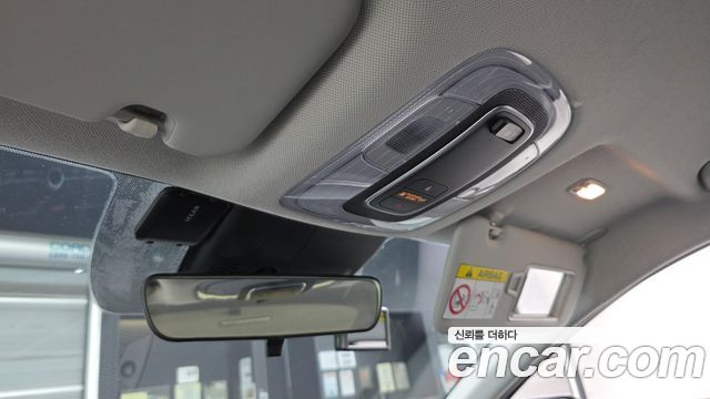 Hyundai AVANTE 2021 — photo 19