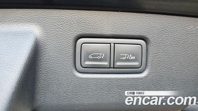 Hyundai Staria 2023 — photo 21