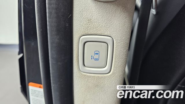 Hyundai Staria 2023 — photo 31